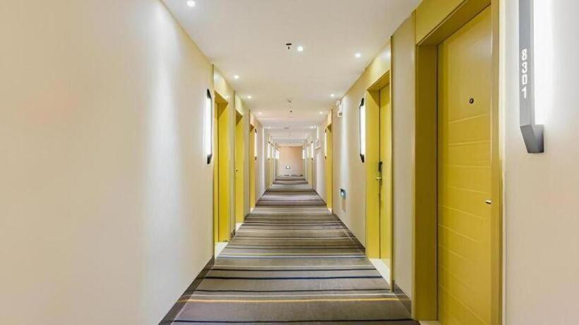 ホテル City Comfort Inn Heyuan Wanlong City Railway Station