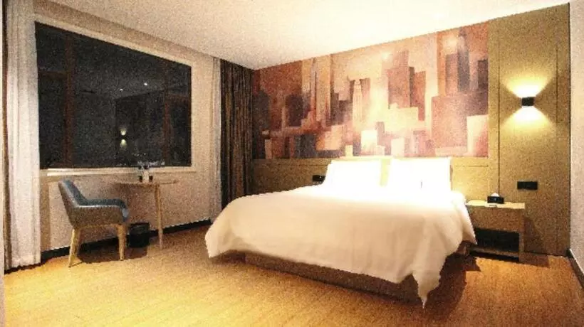 Hotelli City Comfort Inn Huizhou Zhongkai Huitai Industrial Park