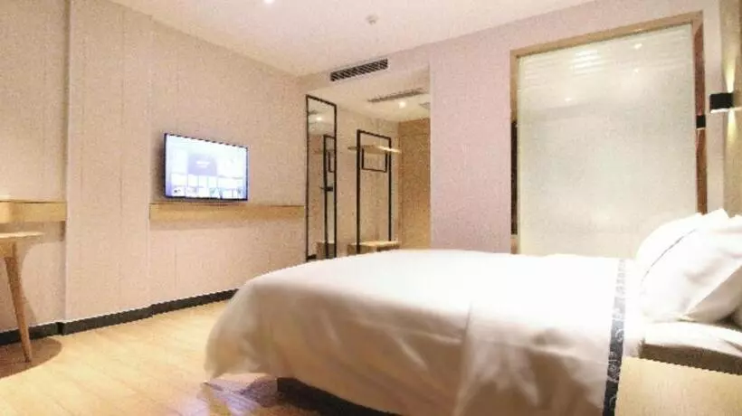 Hotelli City Comfort Inn Huizhou Zhongkai Huitai Industrial Park