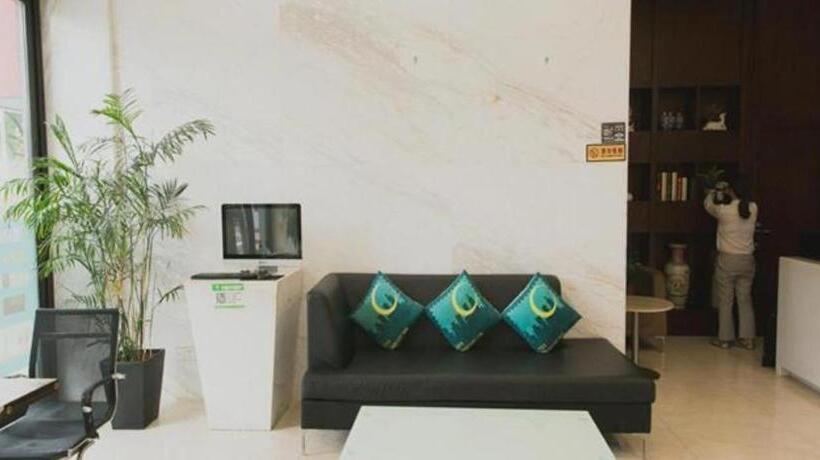 בית מלון כפרי City Comfort Inn Nanchang Bayi Square Metro Station Wushang