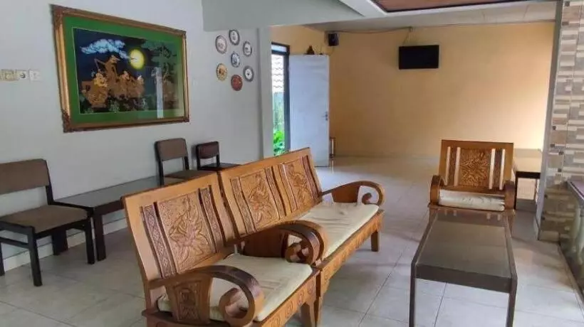 Hotelli Komajaya Komaratih