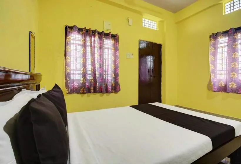 ホテル Oyo A1 Guest House