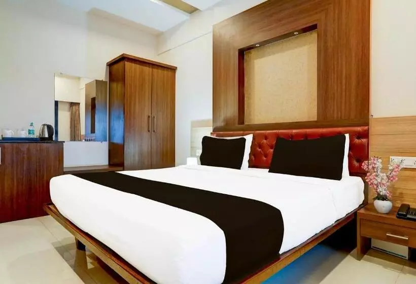 Super Hotel O Aquamarine Suites