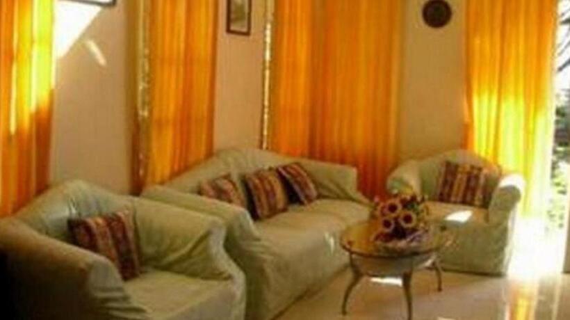 Hotel Rose Villa Cipanas