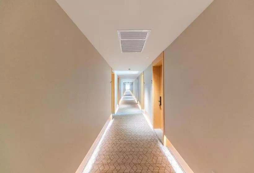 Ji Hotel Shanghai Nanxiang Guyi Garden