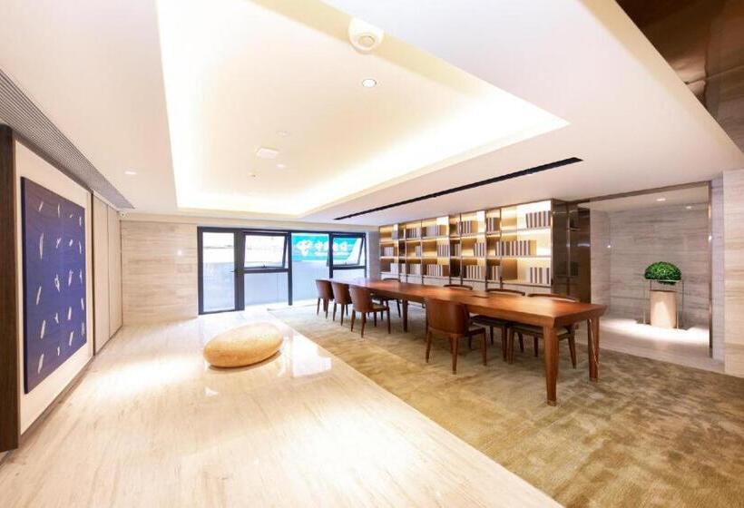 Ji Hotel Xi An Longshouyuan Metro Station