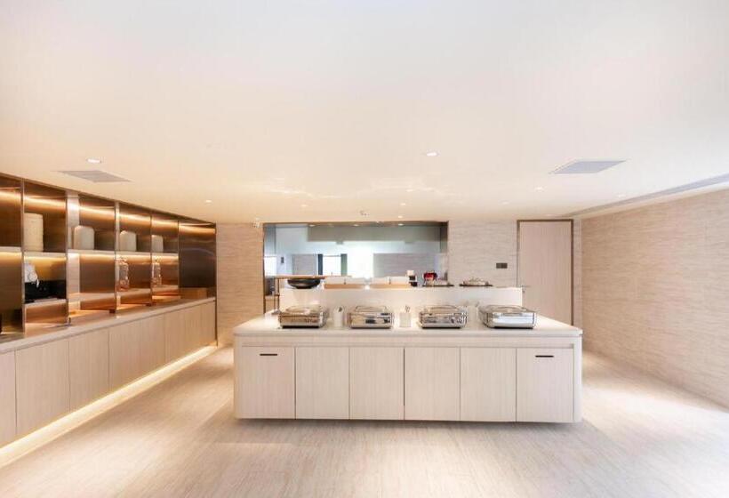 Ji Hotel Xi An Longshouyuan Metro Station