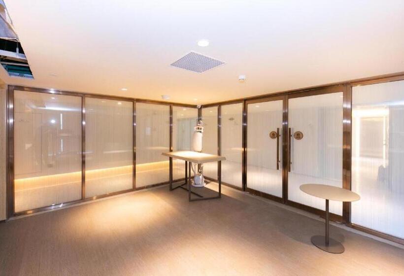 Ji Hotel Xi An Longshouyuan Metro Station