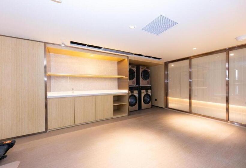 Ji Hotel Xi An Longshouyuan Metro Station