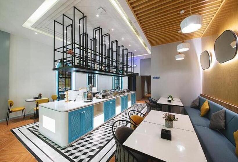 Magnotel Hotel Wuhan Jiangtan Lihuangpo Road Pedestrian Street