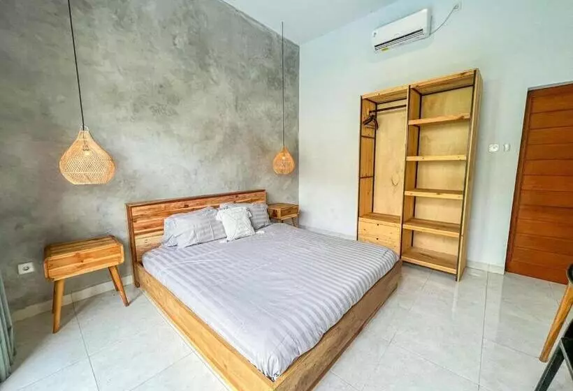 Majatalo Island Boy Guesthouse N Prime Location In Canggu