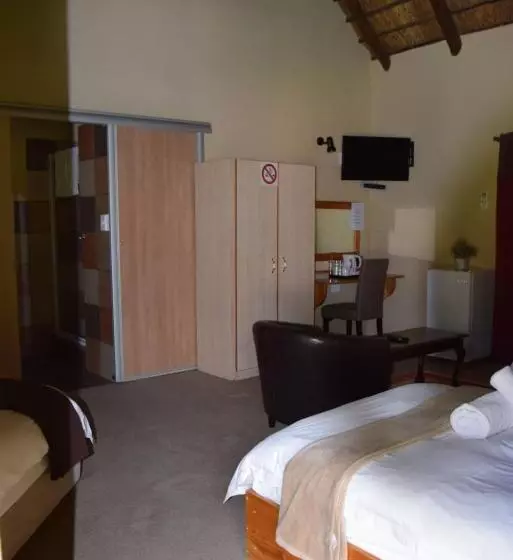 Majatalo Setlhare Guest Lodge