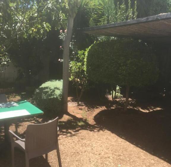 بنسيون Towerkop Boutique Backpackers