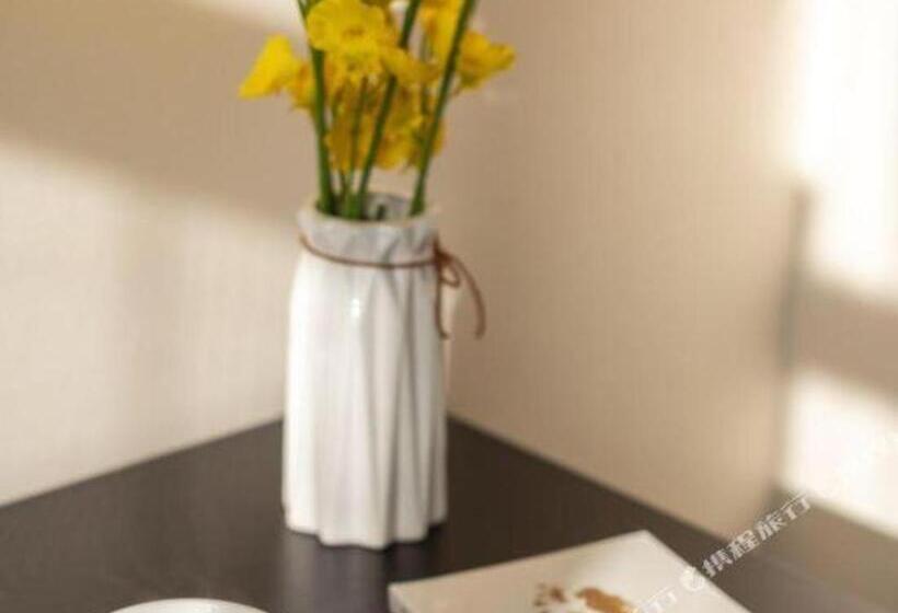 Xana Hotelle Jinan Jingshi Road Hexue Square Qilu Children S Hospital