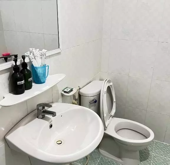 تختخواب و صبحانه Gia Tú