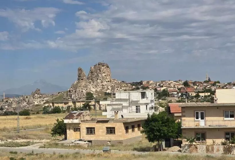ベッドアンドブレックファースト İncebey Konak Cappadocia House