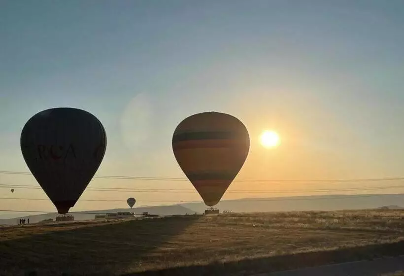 ベッドアンドブレックファースト İncebey Konak Cappadocia House
