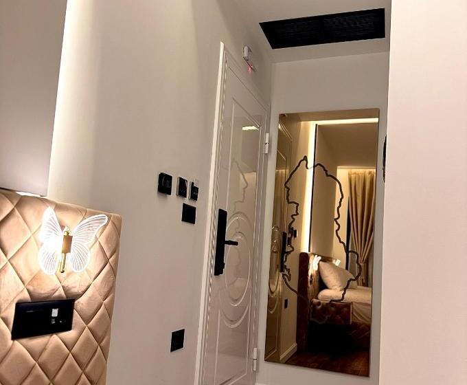 Boutique Hotel Empire Of Martin