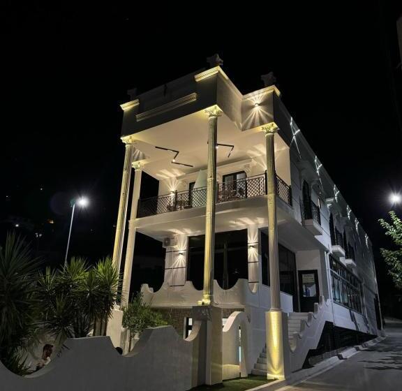 Boutique Hotel Empire Of Martin