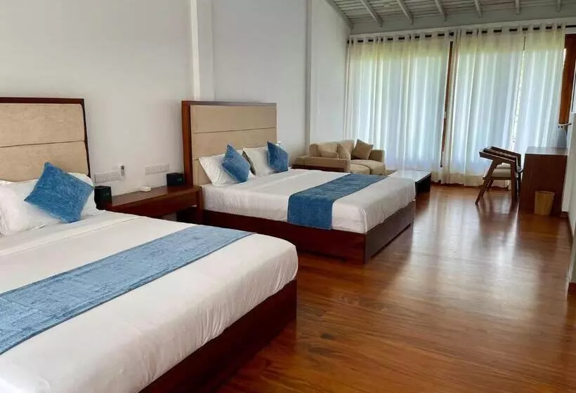 Hotelli Atteriya Hilltop