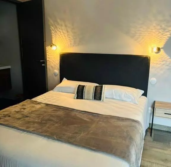 ホテル Au Relais Gascon