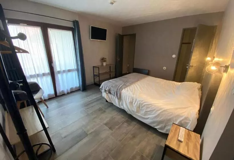 ホテル Au Relais Gascon