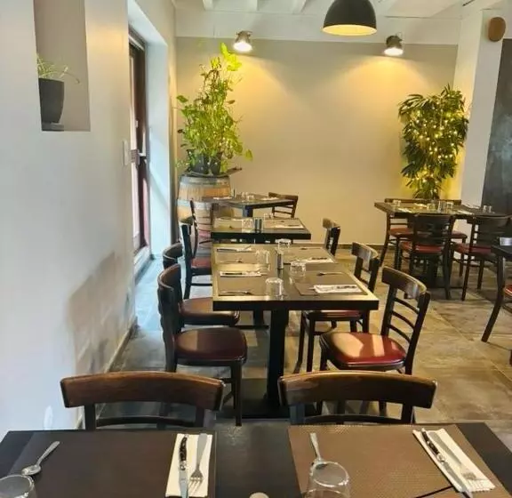 ホテル Au Relais Gascon