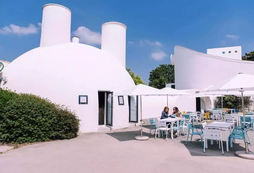 هتل Villages Clubs Du Soleil Beg Meil