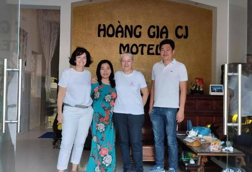 مُتل Hoàng Gia Cj