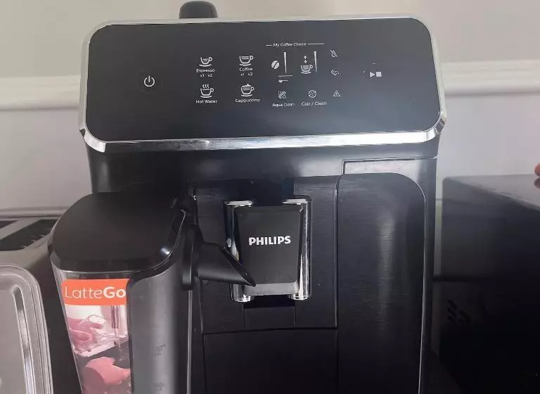 ペンション Comfy Private Room & Bath Near Skytrain Metrotown