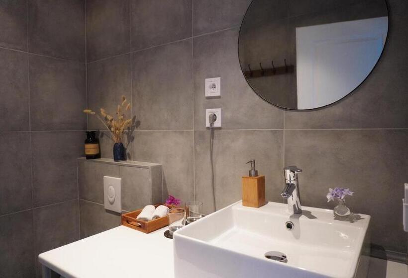 Bed and Breakfast La Quintita Biarritz   Studio Avec Jardin