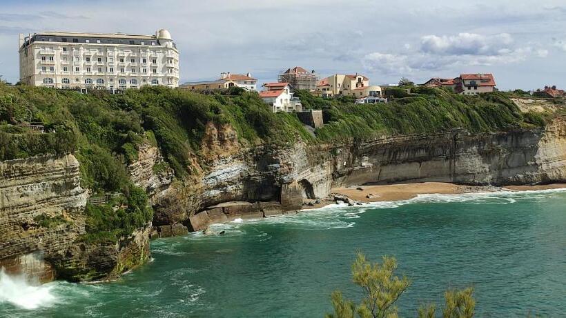 Bed and Breakfast La Quintita Biarritz   Studio Avec Jardin