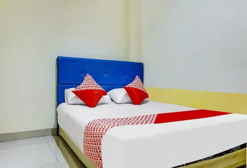 ホテル Oyo 91182 Kos Ta Homestay Makassar