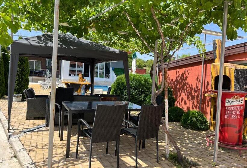 פנסיון стаи за гости Dream