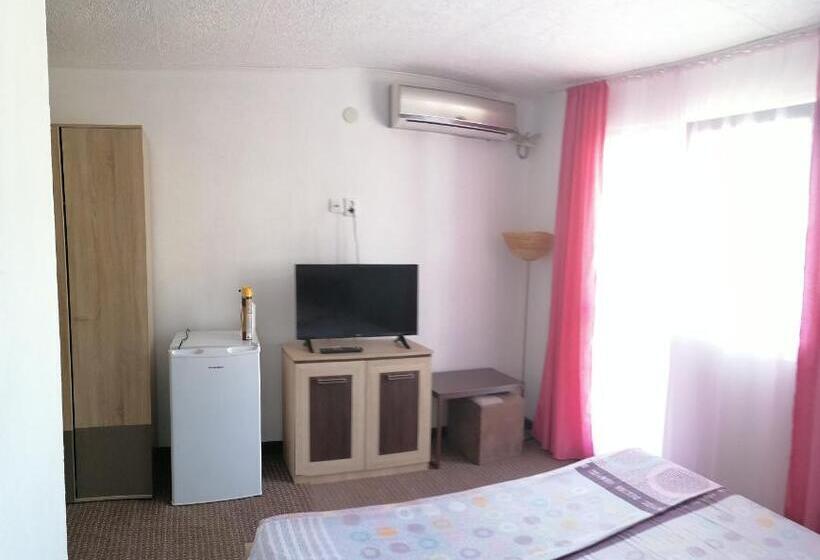 پانسیون Casa Daria