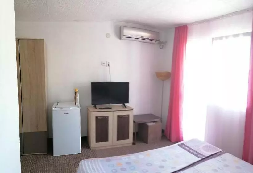 پانسیون Casa Daria