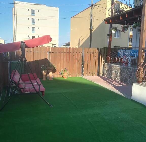 پانسیون Casa Daria