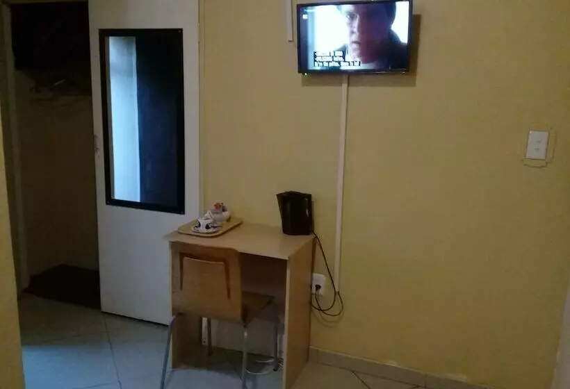 تختخواب و صبحانه Doeny Lodge