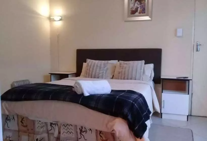 تختخواب و صبحانه Doeny Lodge