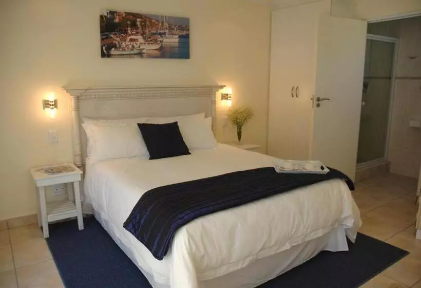 تختخواب و صبحانه Santorini Guesthouse
