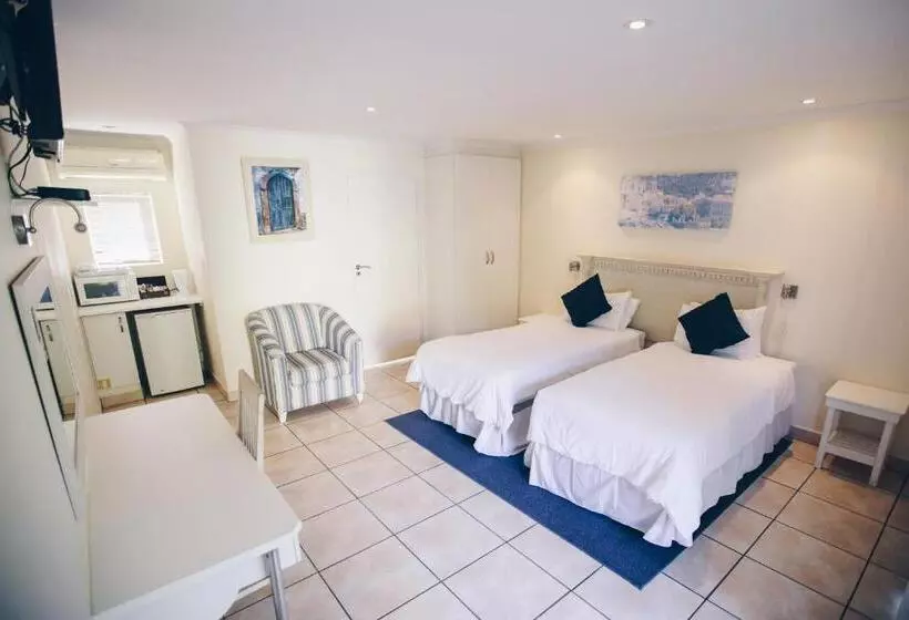 تختخواب و صبحانه Santorini Guesthouse