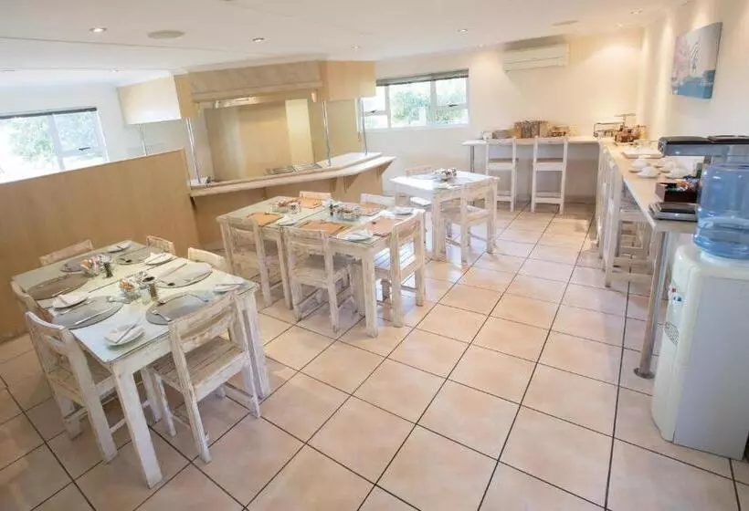 تختخواب و صبحانه Santorini Guesthouse
