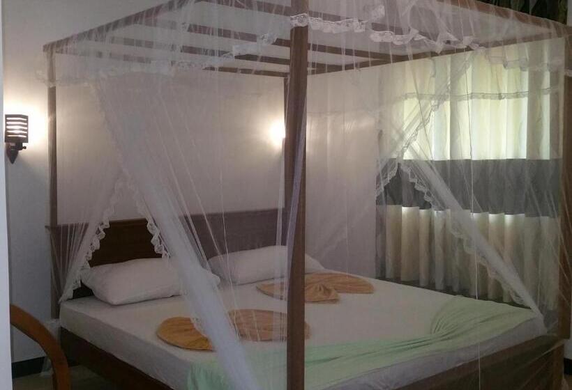 Brave Resort Mirissa