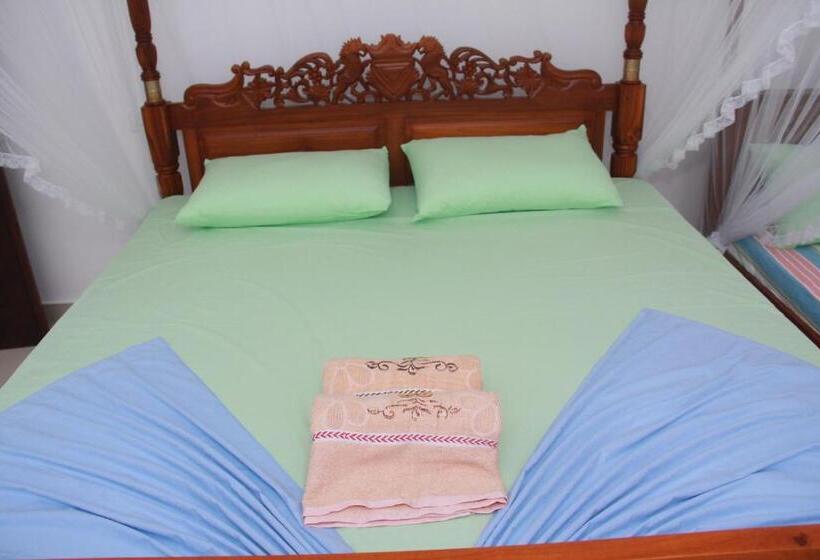 Brave Resort Mirissa