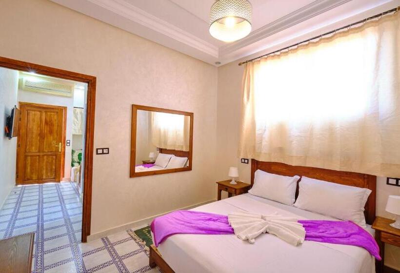 Hotel Central Palace