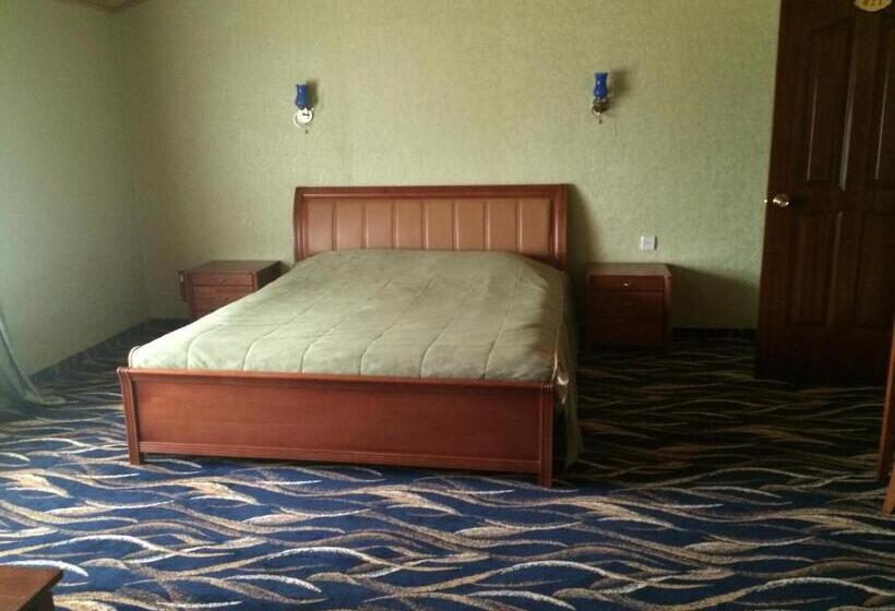 בית מלון כפרי Nairi