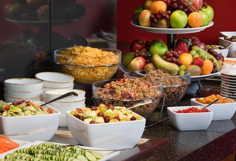 هتل V Spa & Conference