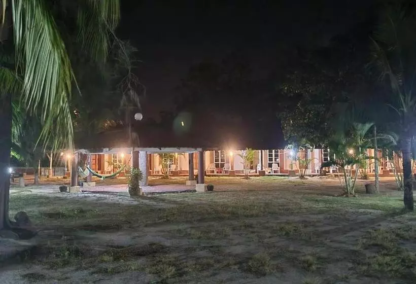Senari Bay Resort