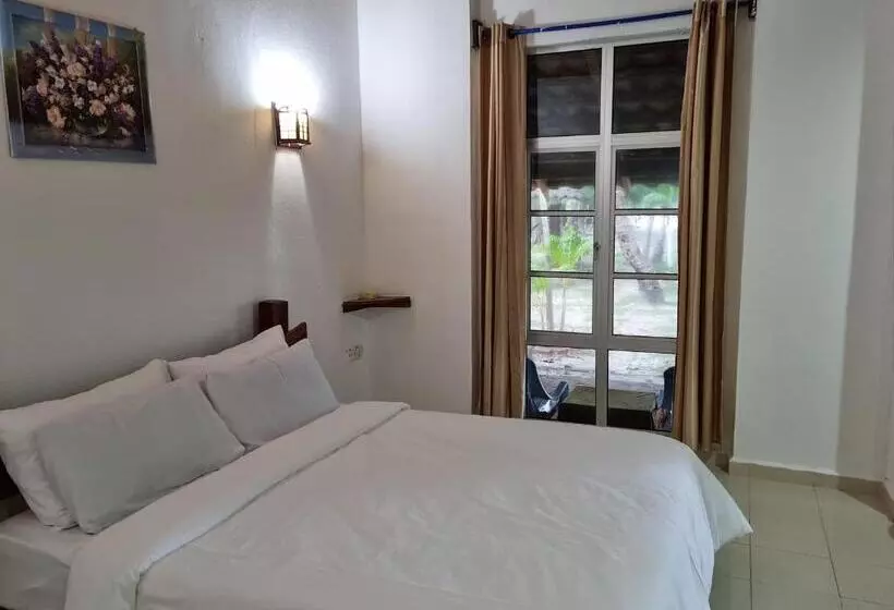 Senari Bay Resort