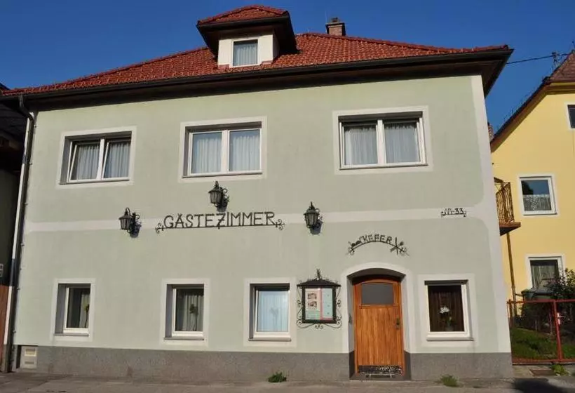 Retkeilymaja Gästehaus Geigenbauer